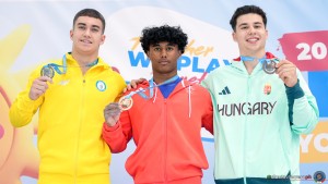 podium app sfe01629 copia simone ferraro ph